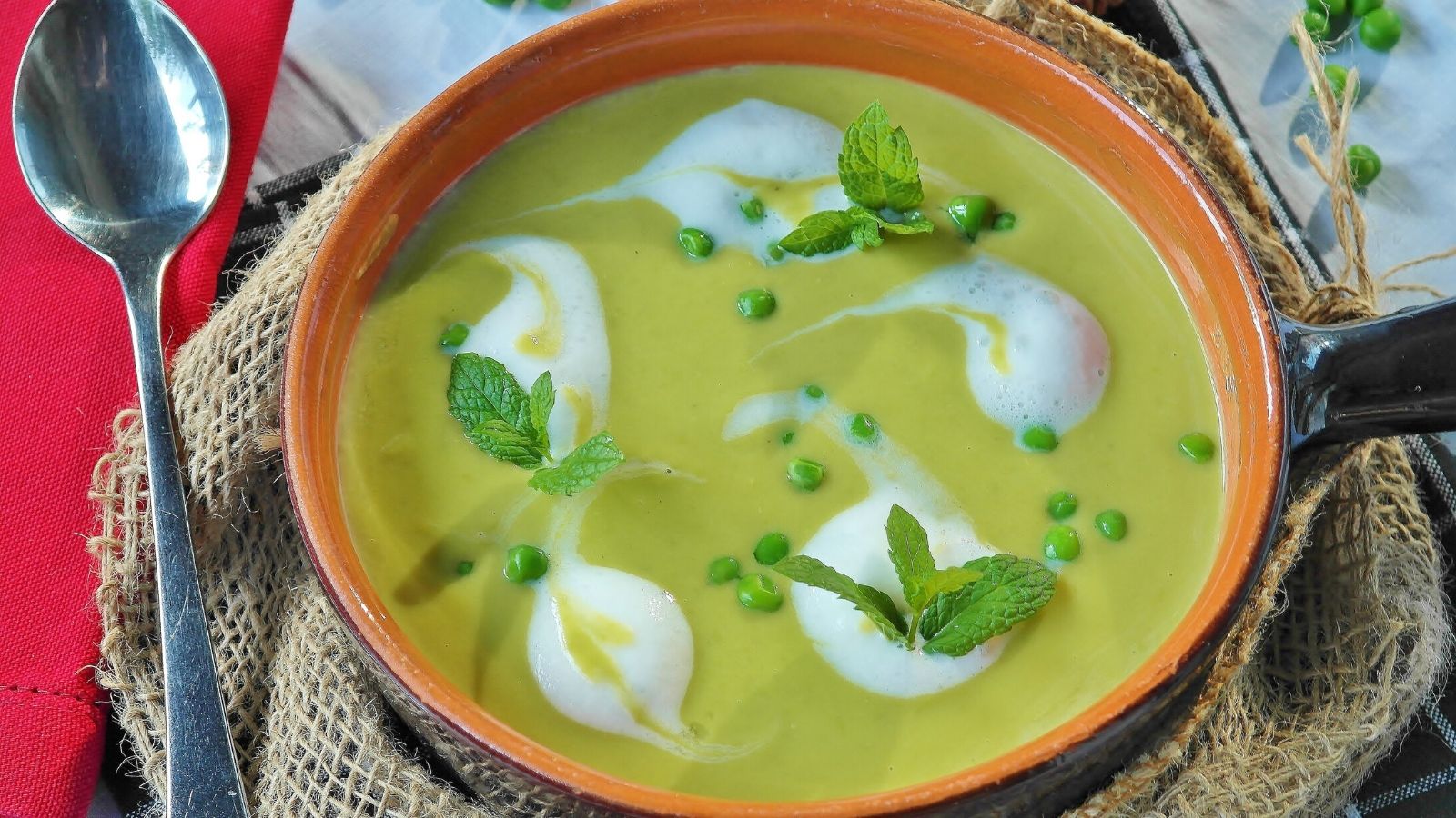 greenpeas-sattu-soup