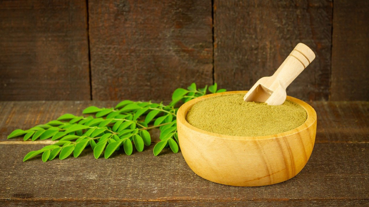 Why Is Moringa Miraculous? 10+ Benefits of This Superfood