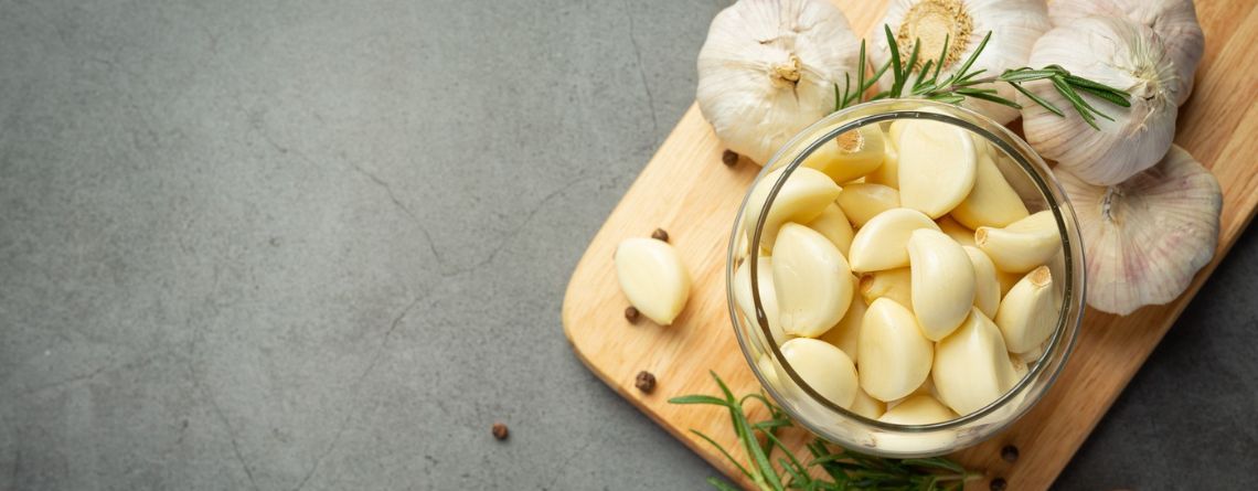 raw garlic allicin benefits