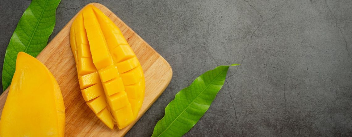 Your 101 Guide to Relish Mangoes This Season Dos, Don’ts, Benefits, and More