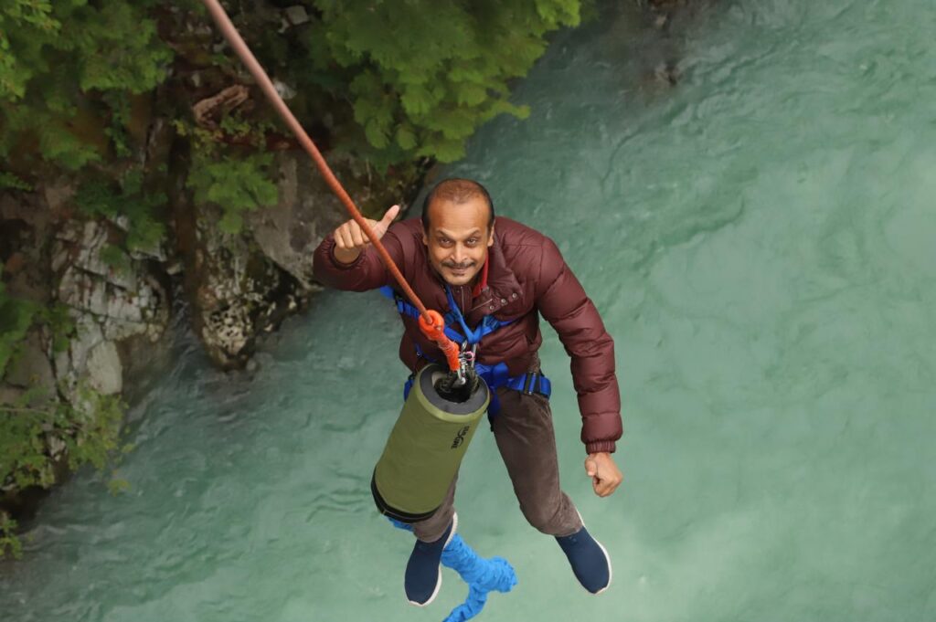 Alok Bungee Jumping